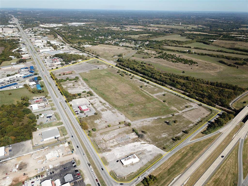 3209 Texoma Parkway, Sherman, TX 75090