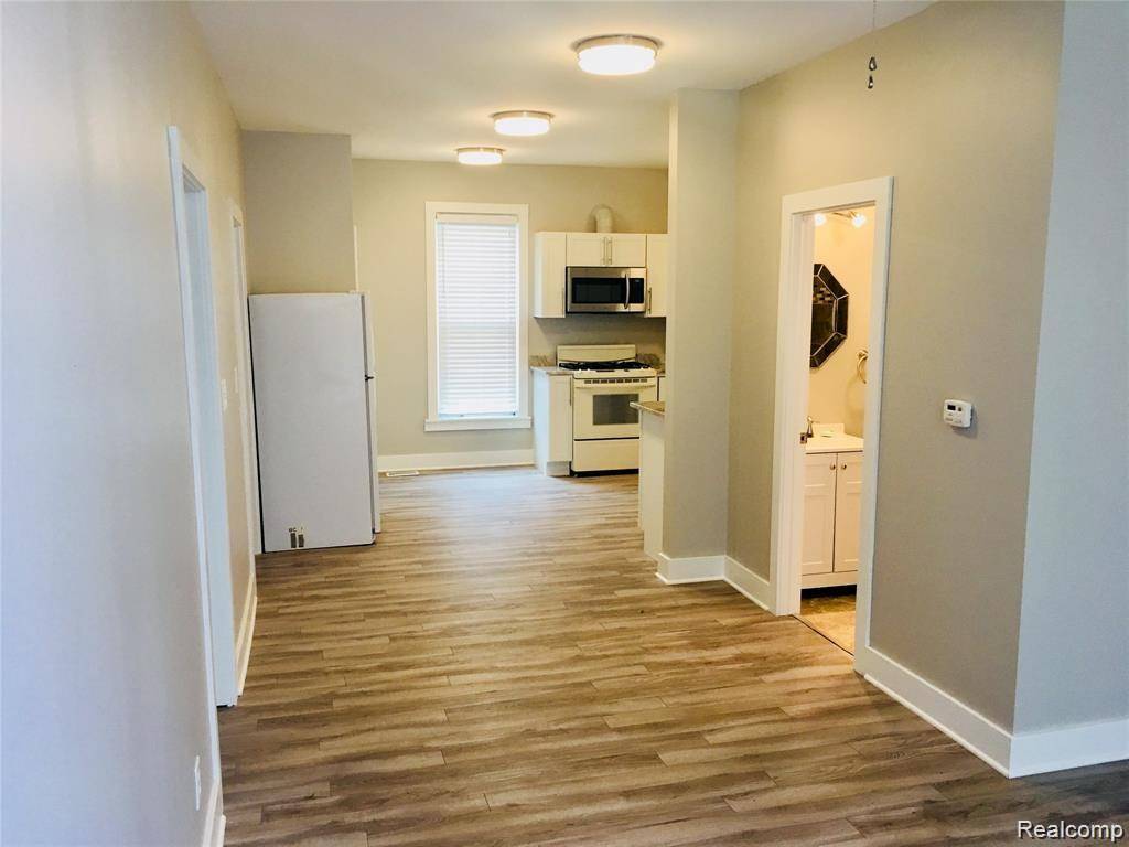 111 Kibbee ST, Mt. Clemens, MI 48043