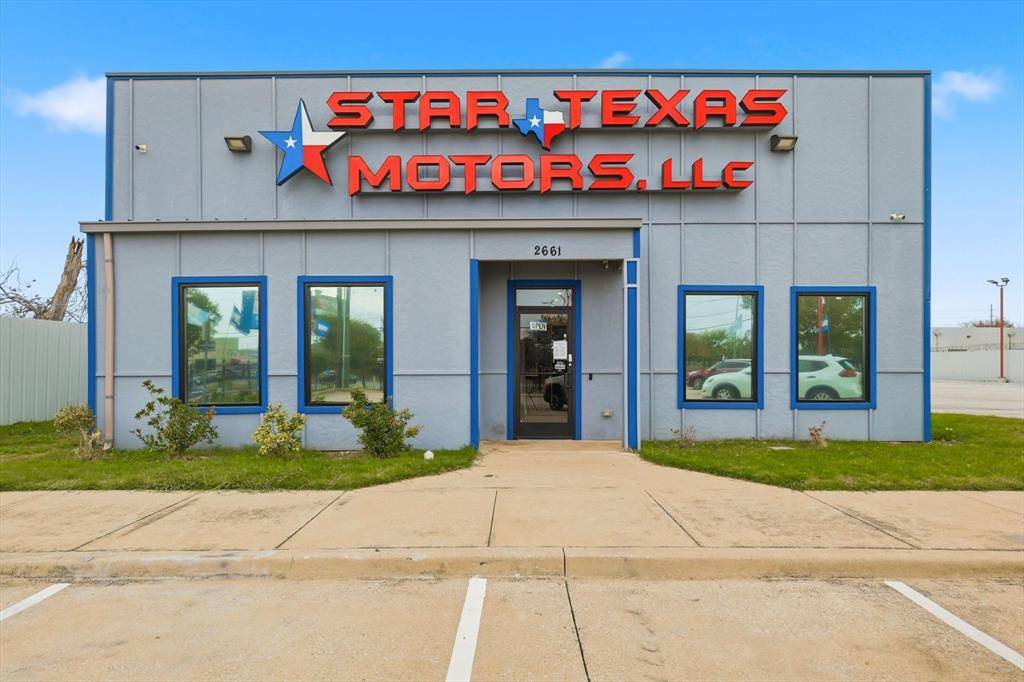 2661 Walnut Hill Lane, Dallas, TX 75229