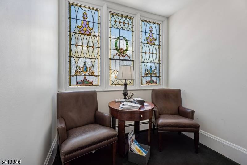 96 Park St, Montclair Twp., NJ 07042