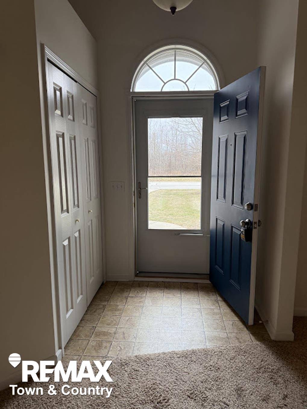 12078 Innsbruck LN, Vienna Twp, MI 48420