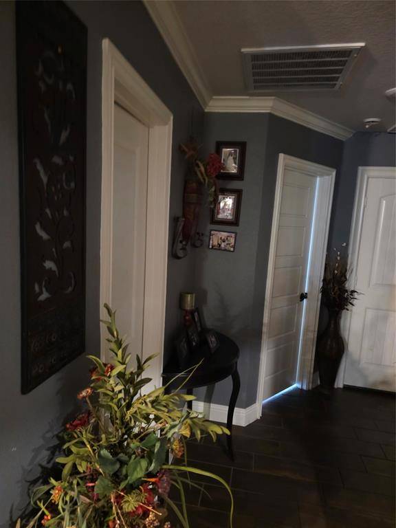 4605 Cole Street, Fort Worth, TX 76115