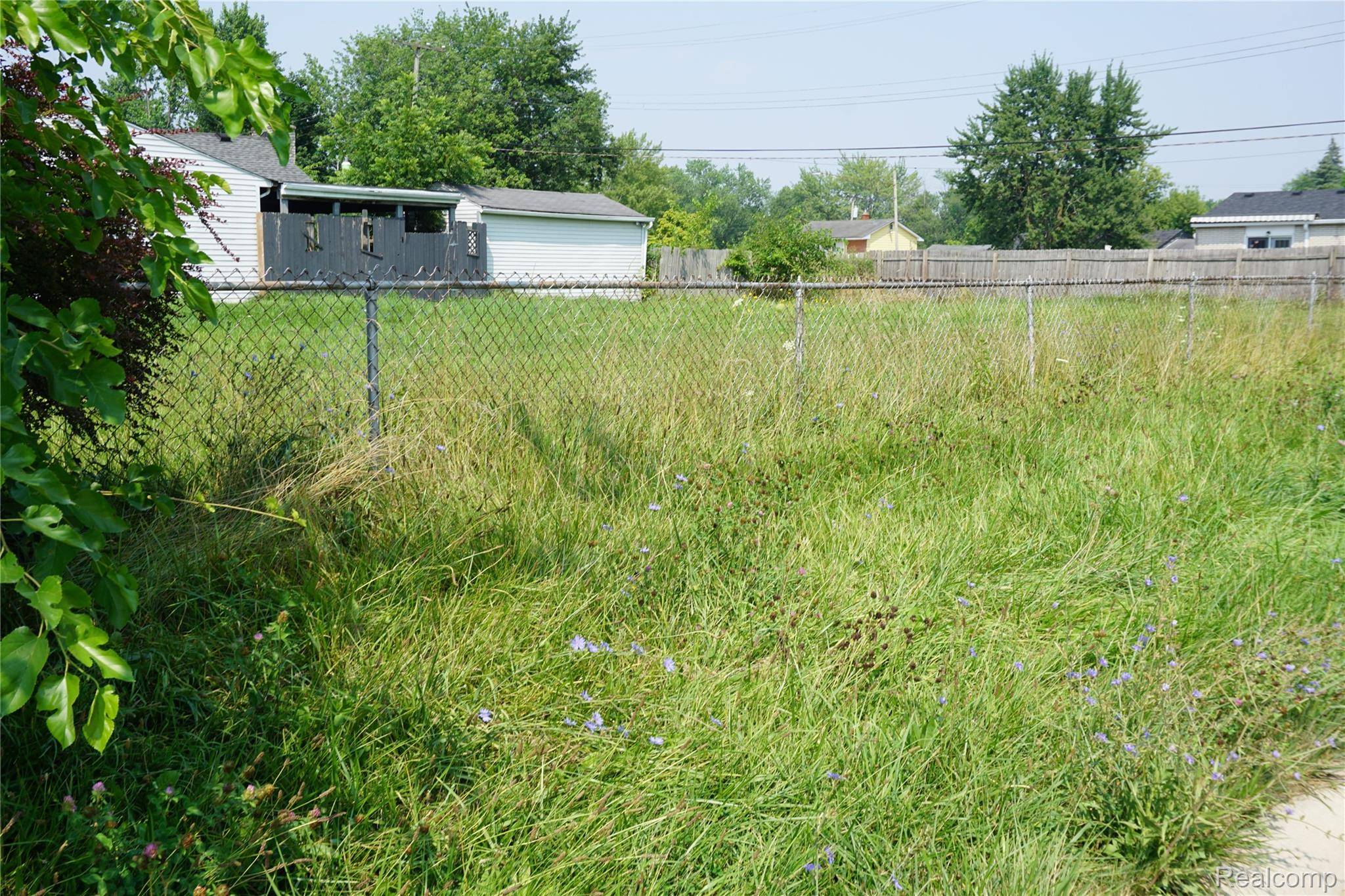 Vacant Spruce ST, Inkster, MI 48141