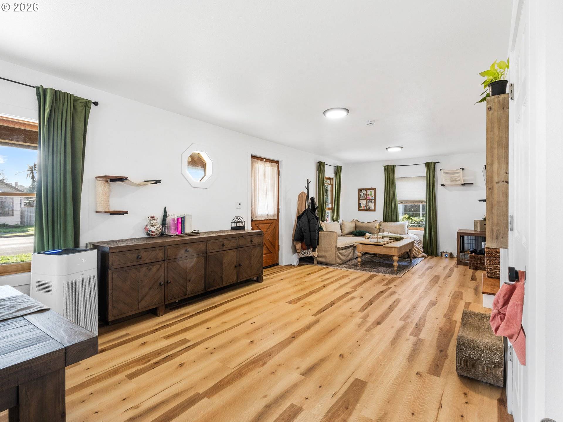 330 W DARTMOUTH ST, Gladstone, OR 97027