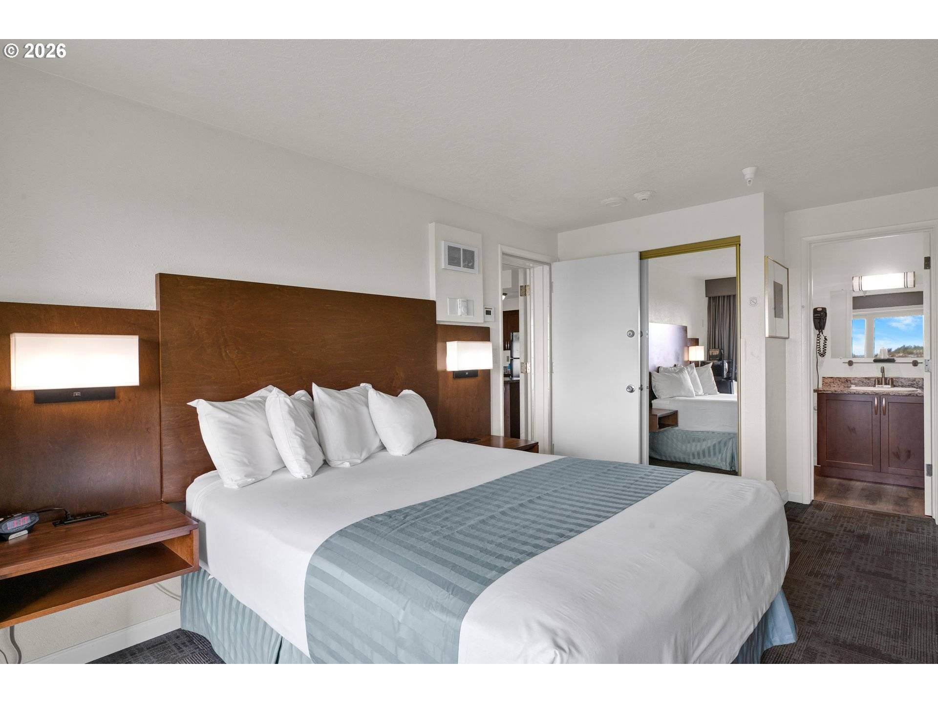 88416 1ST AVE #110/112, Florence, OR 97439