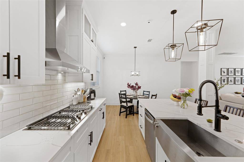 4706 Victor Street, Dallas, TX 75246