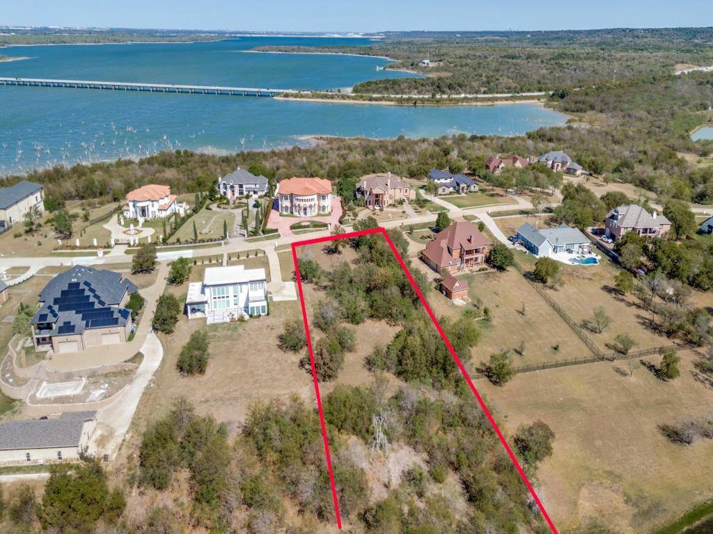 1036 Mallard Pointe Drive, Grand Prairie, TX 75104
