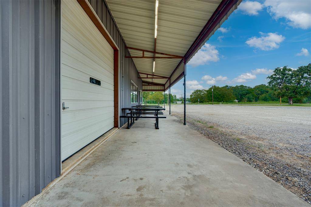 12761 FM 909, Bogata, TX 75417