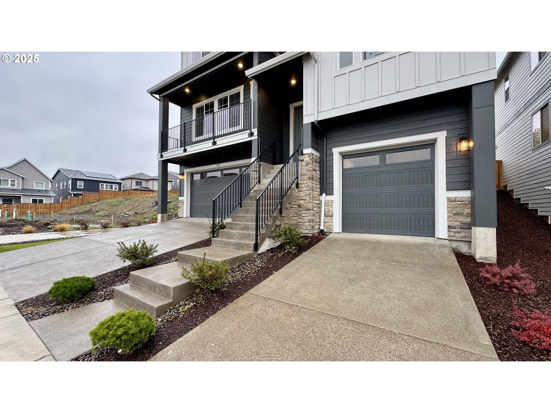 17731 SW Alvord LN, Beaverton, OR 97007