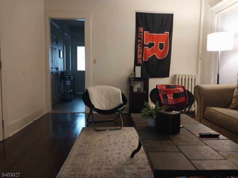 97 Easton Ave, New Brunswick City, NJ 08901