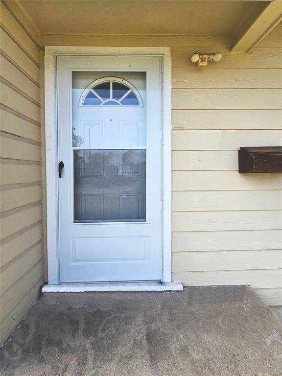 12121 Hoblitzelle Drive, Dallas, TX 75243