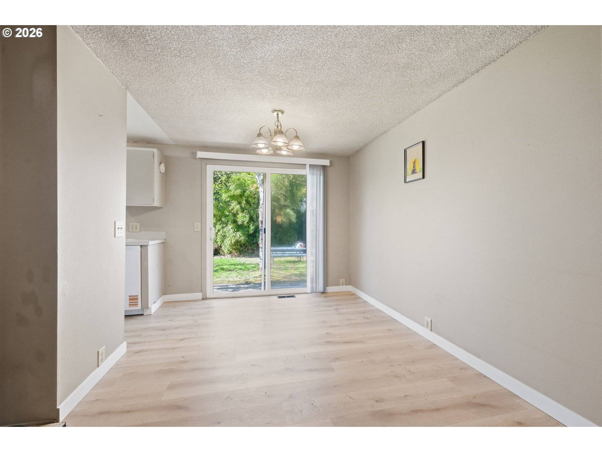 87988 6TH ST, Veneta, OR 97487