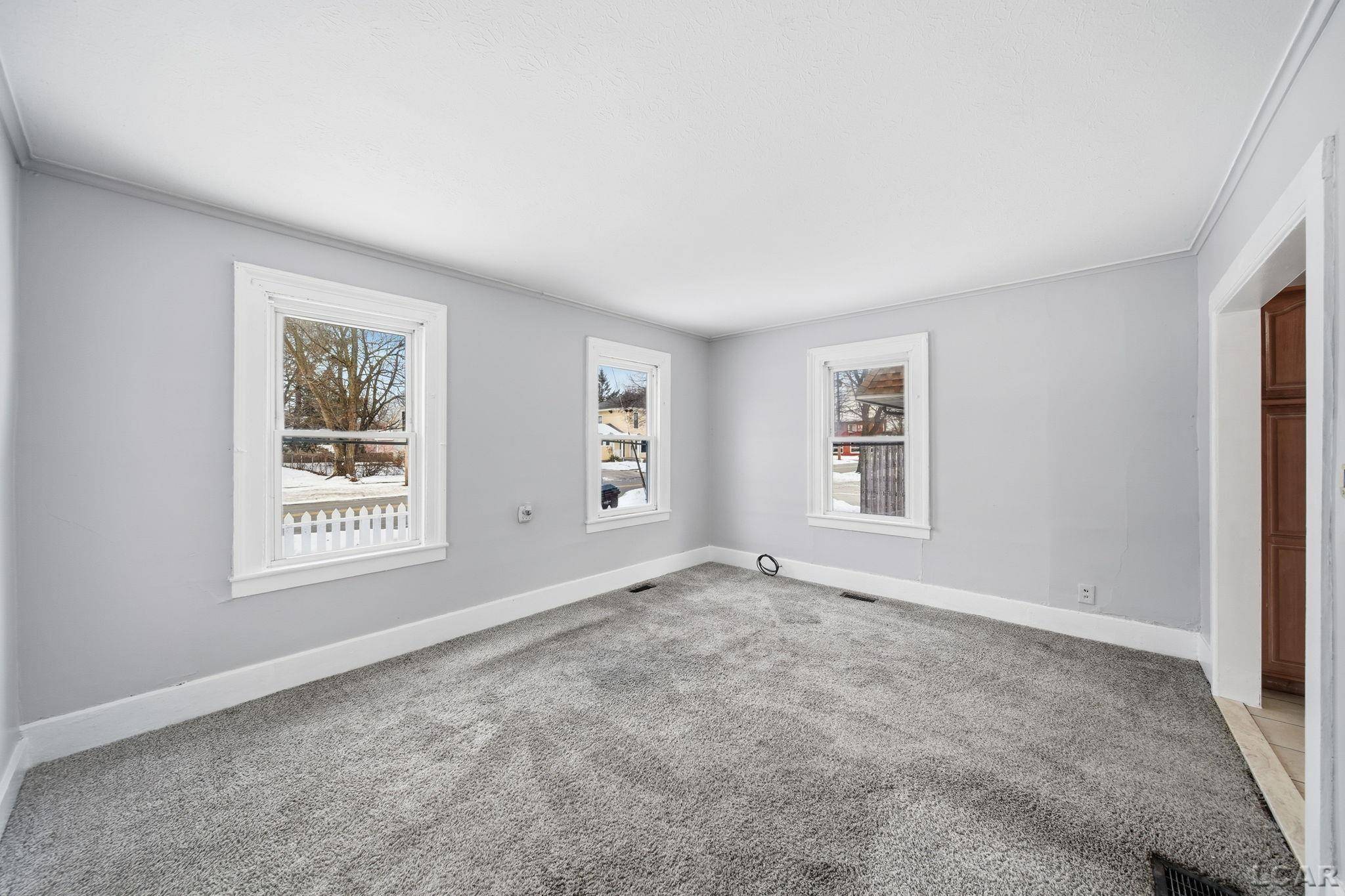 210 S Ottawa ST, Tecumseh, MI 49286