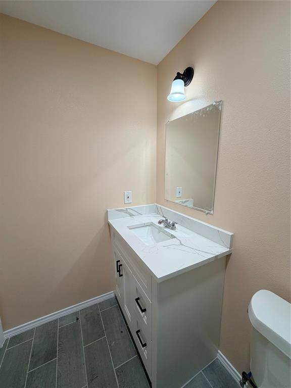 3827 Biglow Drive, Dallas, TX 75216