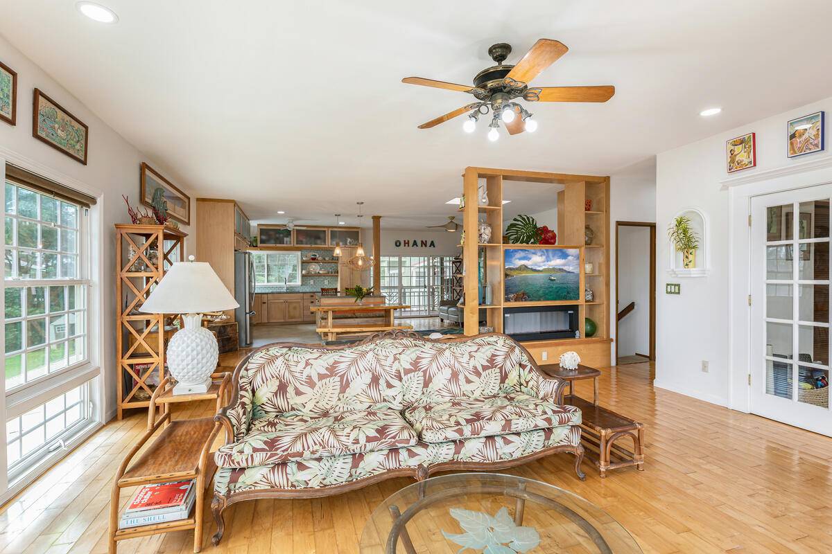 4087 ONI PL, Kalaheo, HI 96741