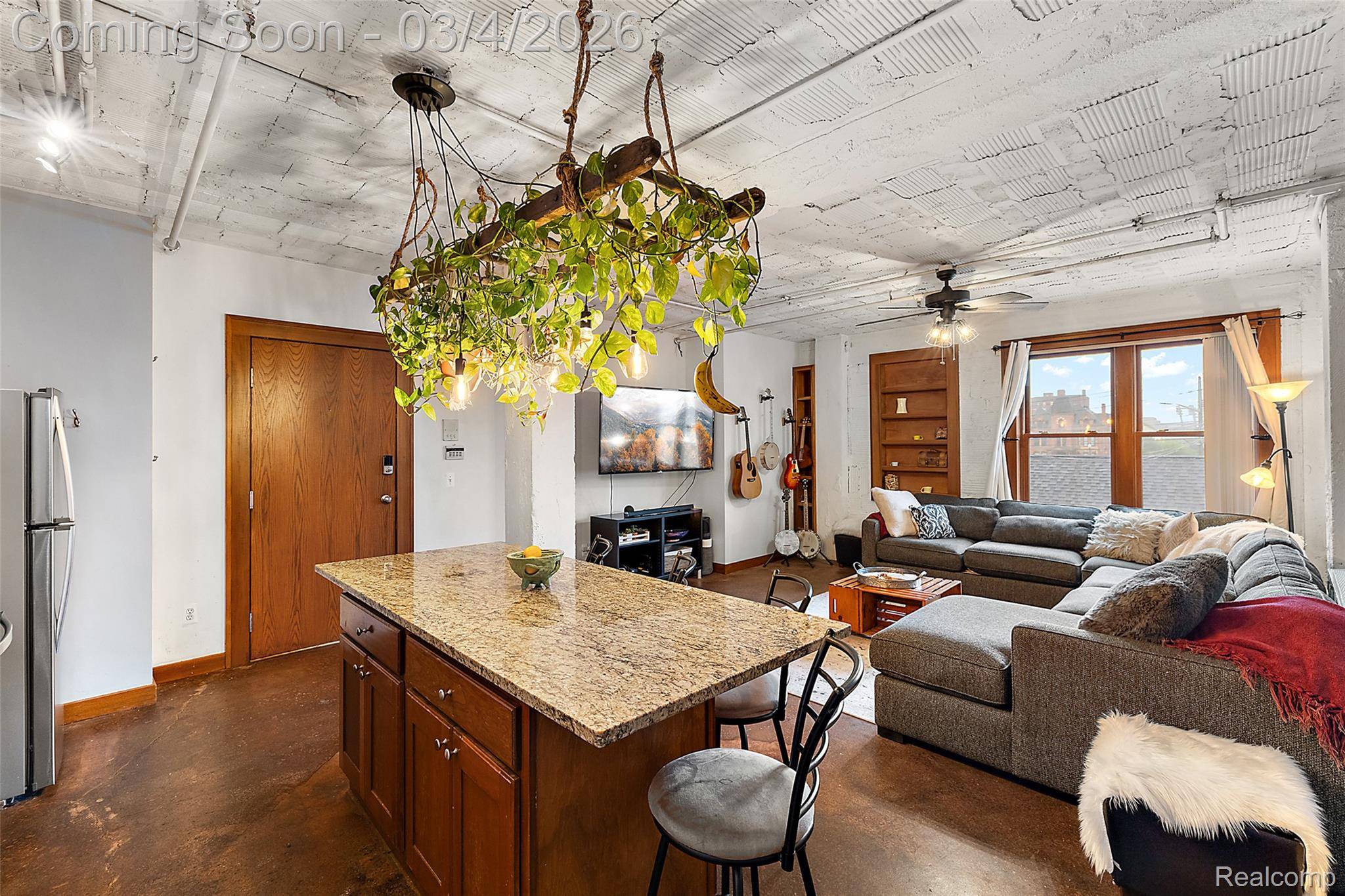 78 Watson ST, Detroit, MI 48201