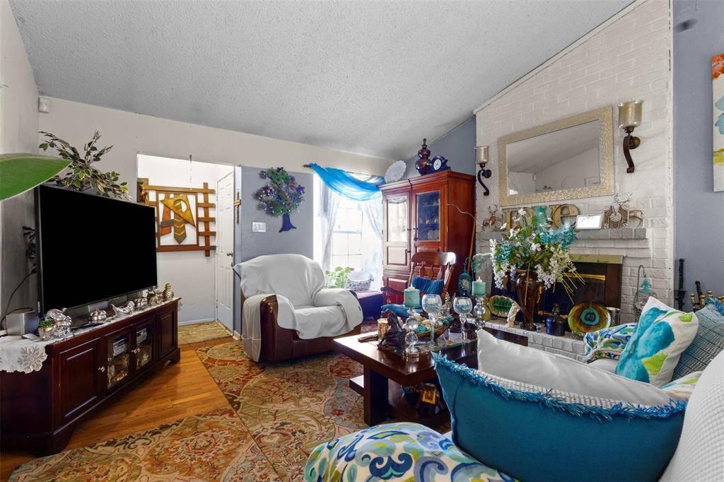 2906 Antares Circle, Garland, TX 75044