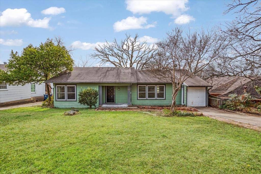 1528 W Day Street, Denison, TX 75020