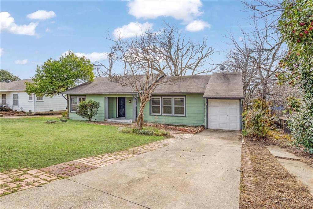 1528 W Day Street, Denison, TX 75020