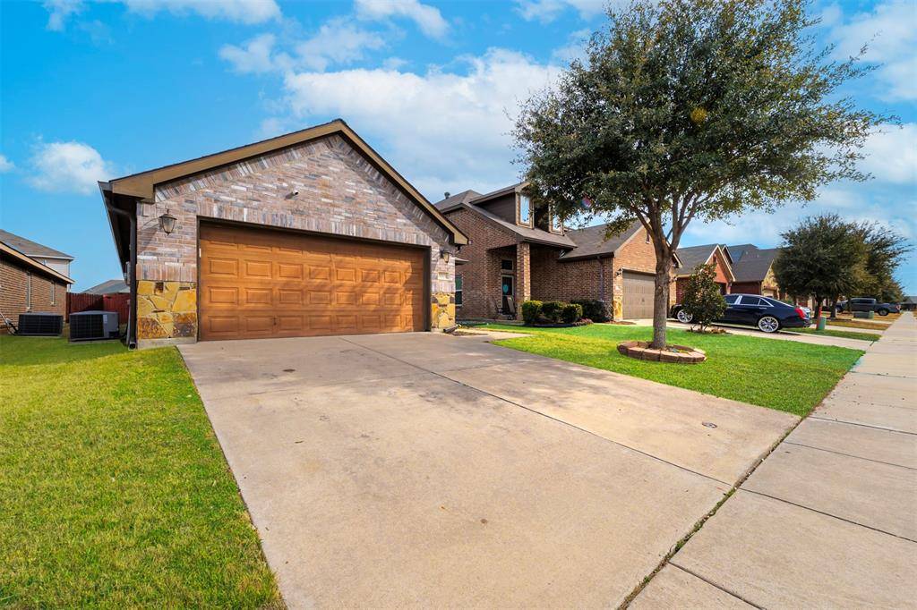 5505 Thunder Bay Drive, Fort Worth, TX 76119