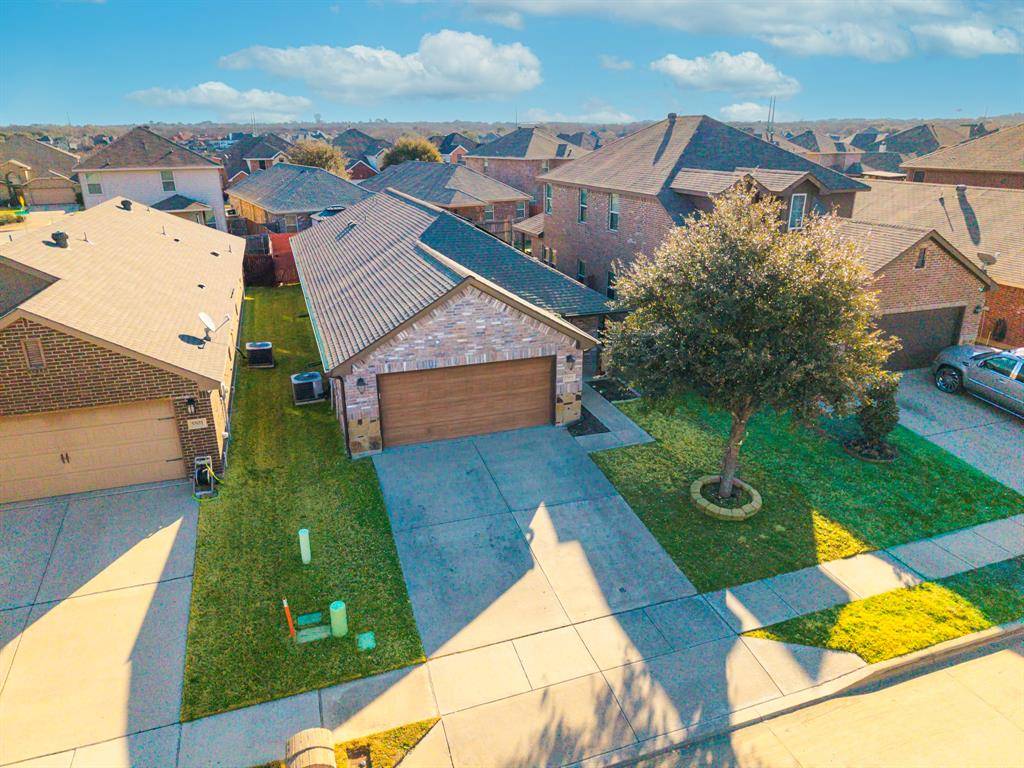 5505 Thunder Bay Drive, Fort Worth, TX 76119