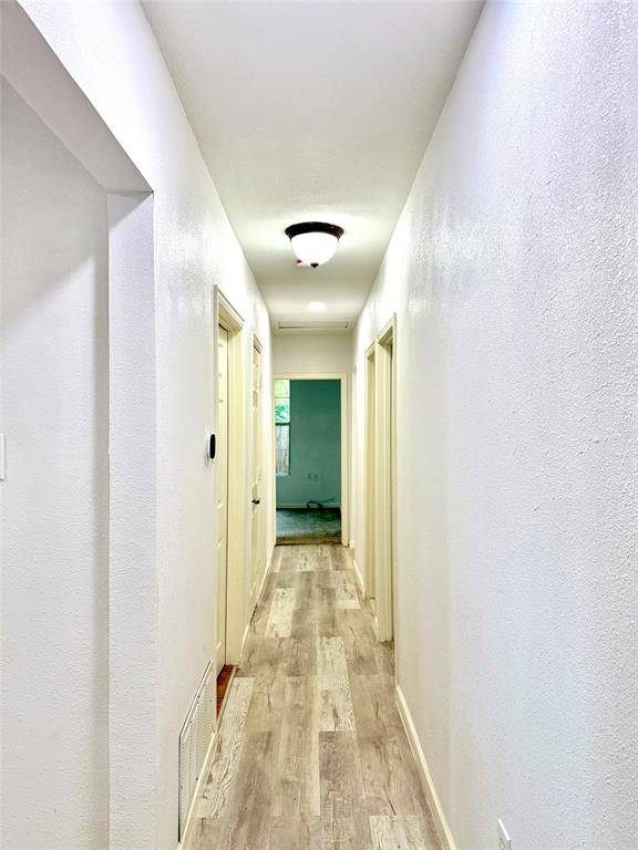 605 E Hickory Street, Kaufman, TX 75142