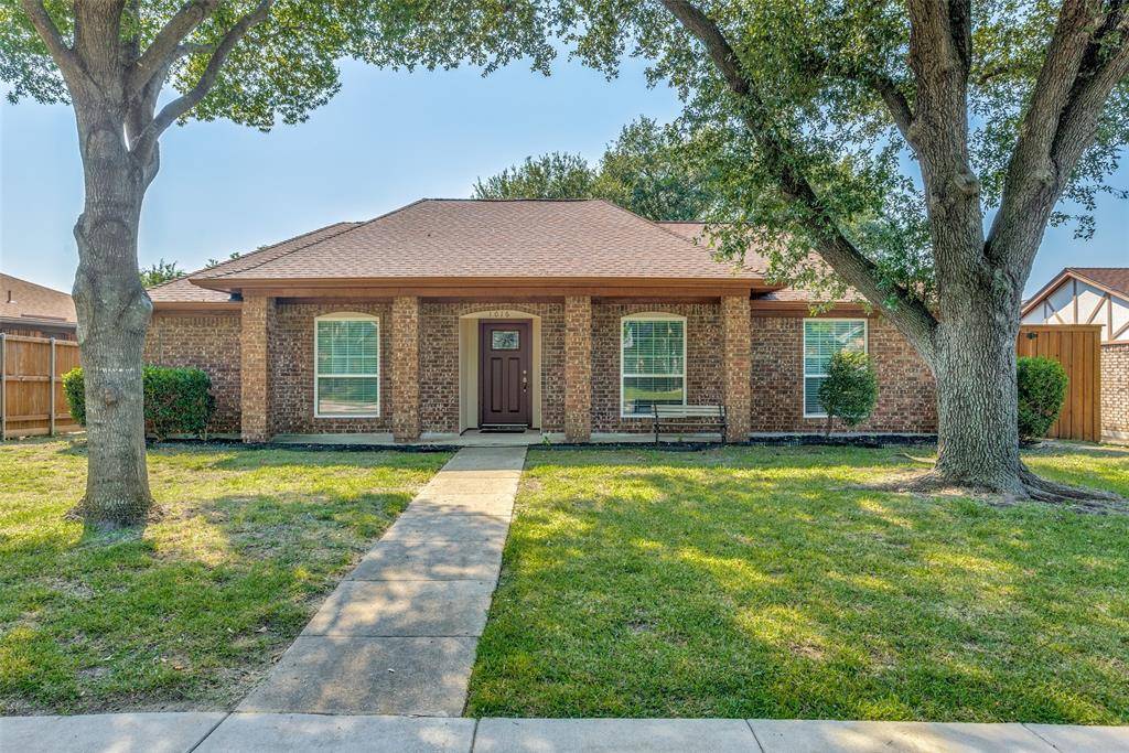1016 Ledgemont Drive, Plano, TX 75025