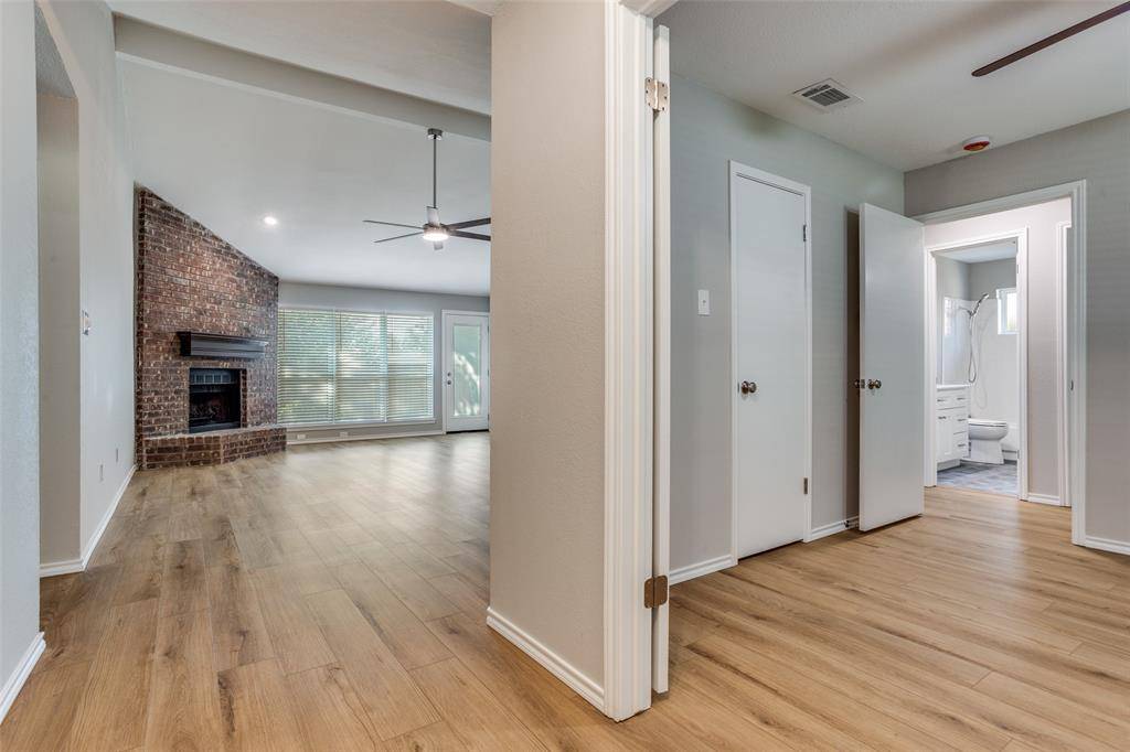 1016 Ledgemont Drive, Plano, TX 75025