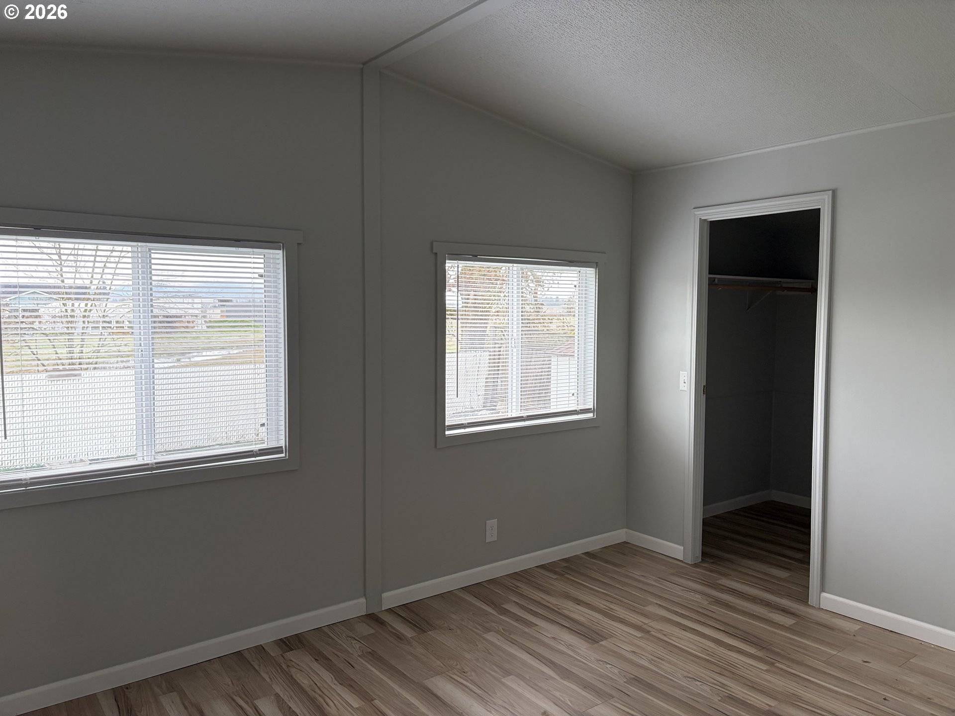 700 N MILL ST #21, Creswell, OR 97426