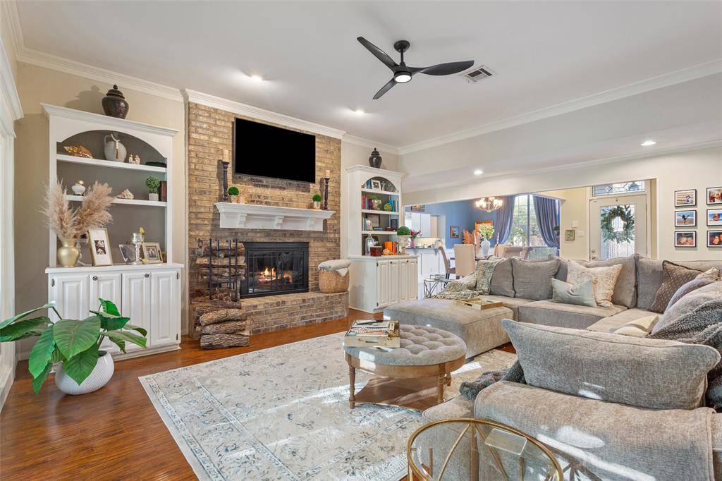 409 Shadow Mountain Drive, Woodway, TX 76712
