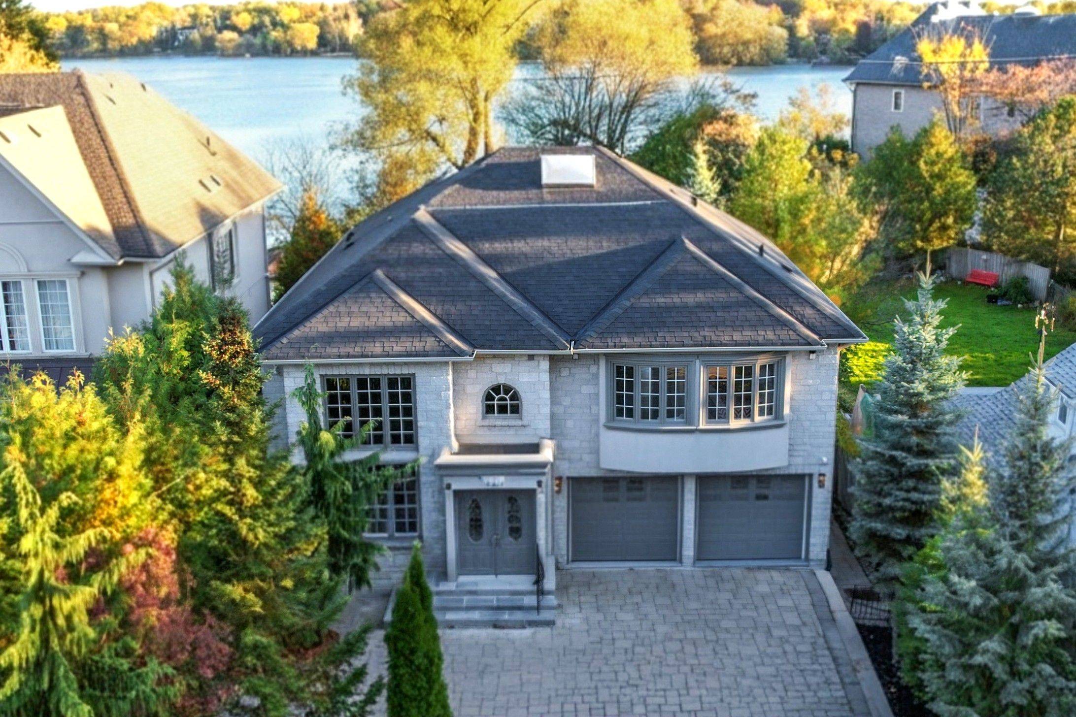 429 North Lake RD, Richmond Hill, ON L4E 3A7
