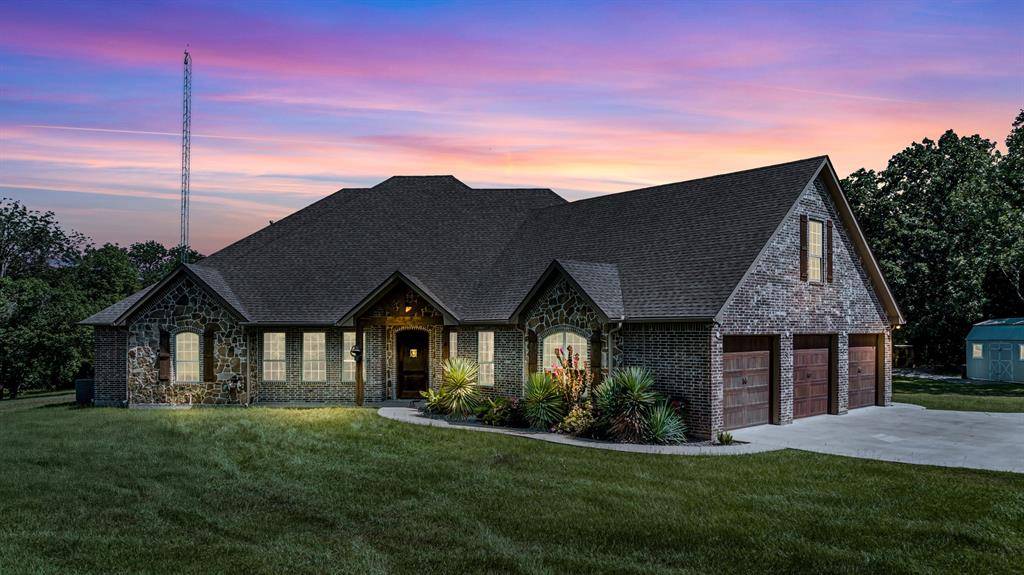 365 County Road 1534, Alba, TX 75410