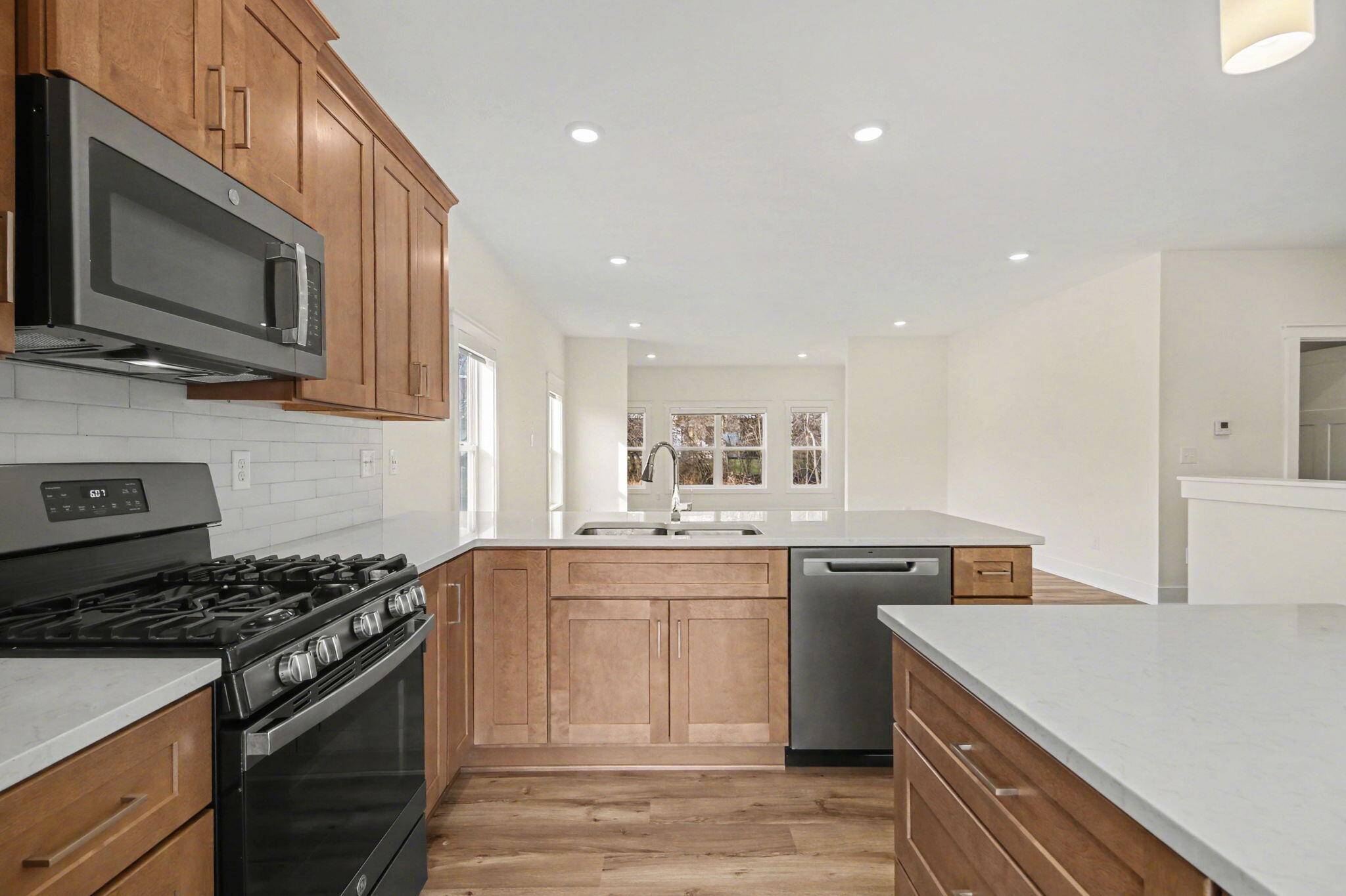 2785 W Cobblestone CT SE, City Of Kentwood, MI 49512