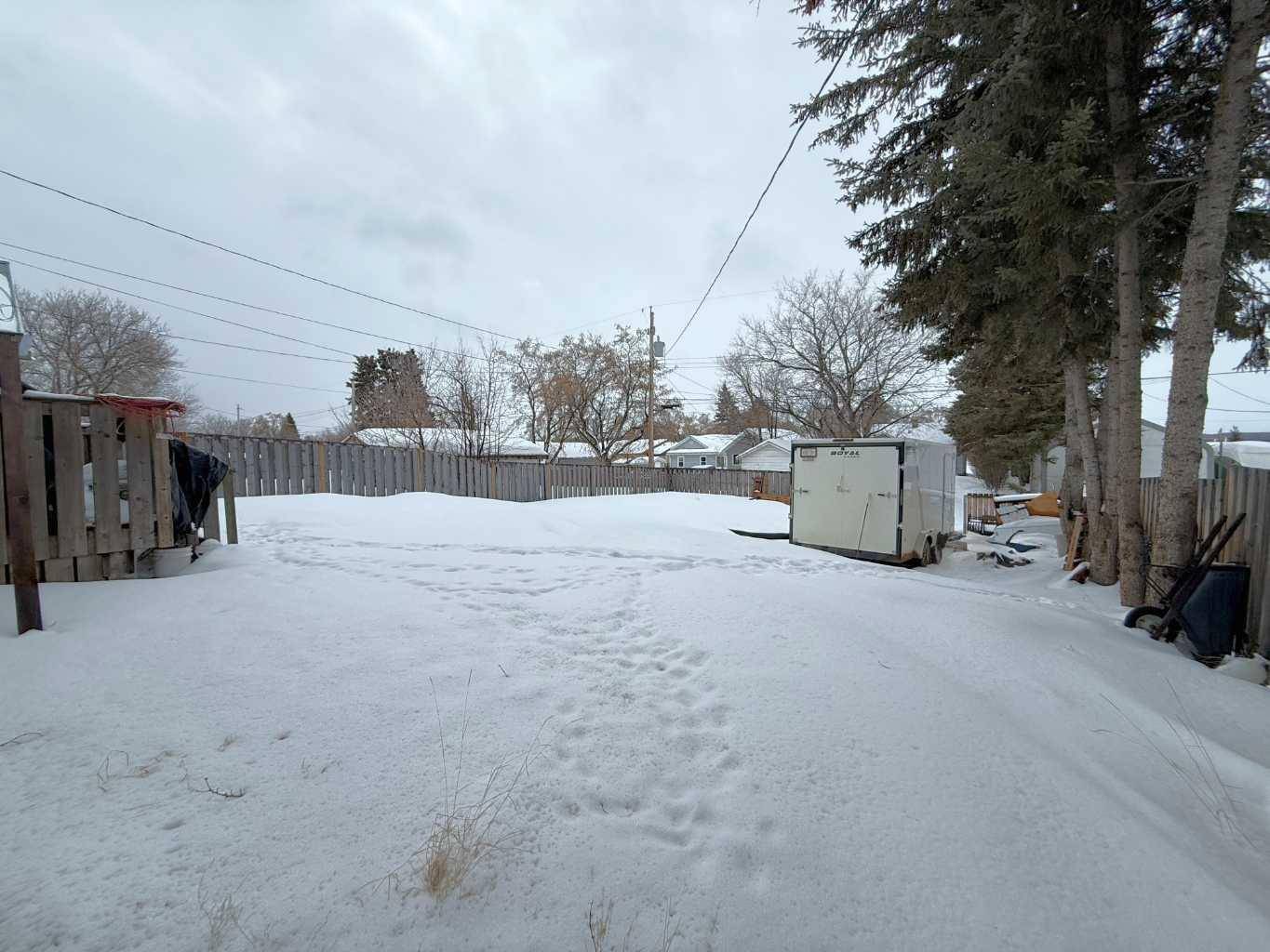 4909 42 ST, Athabasca, AB T9S 1P7