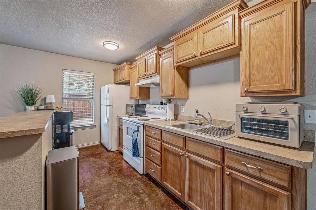 490 S Graham Street, Stephenville, TX 76401