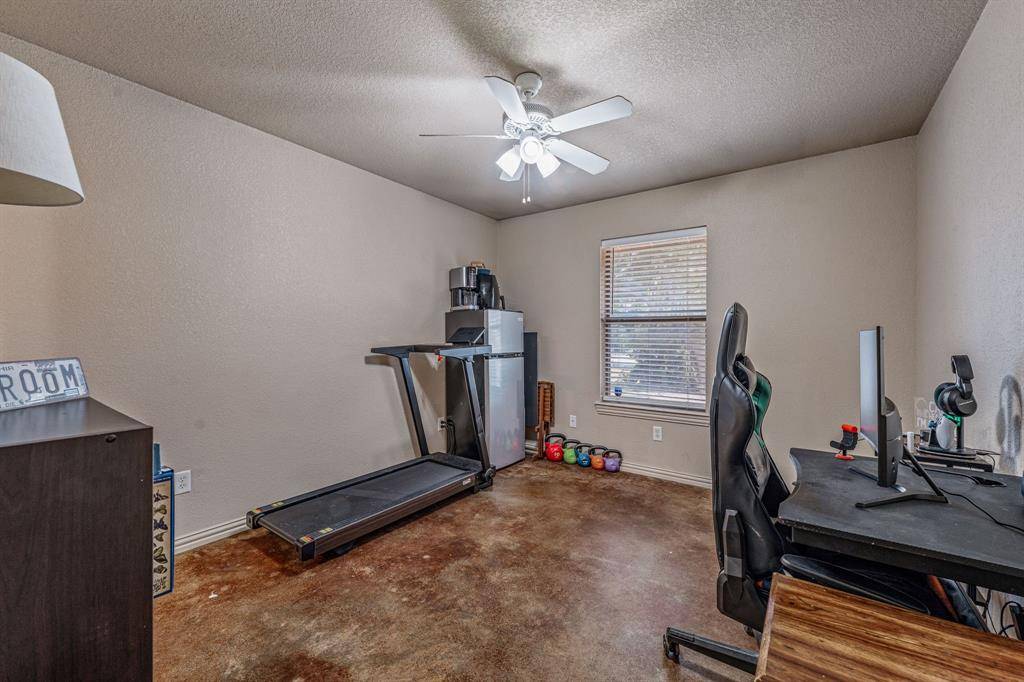 490 S Graham Street, Stephenville, TX 76401