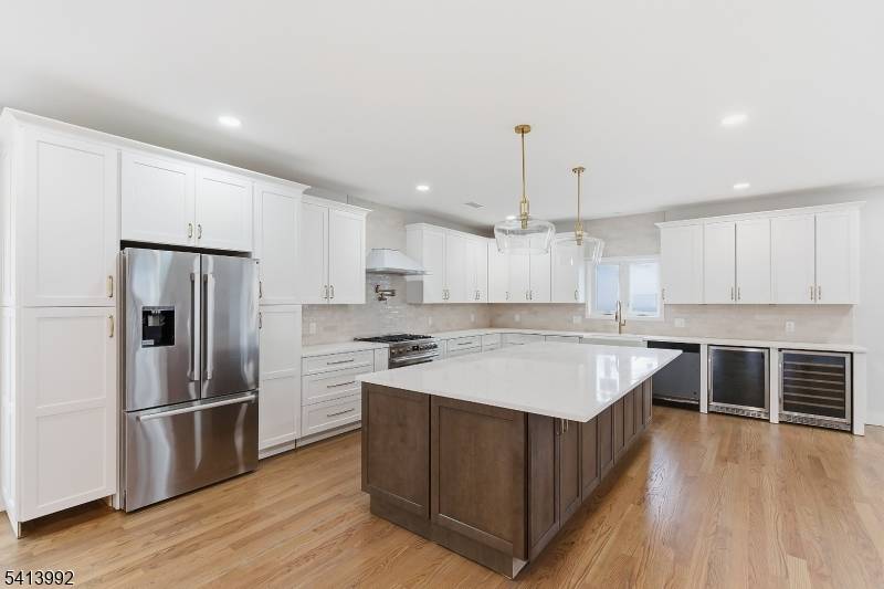 54 WE Washington Avenue, Atlantic Highlands Boro, NJ 07716