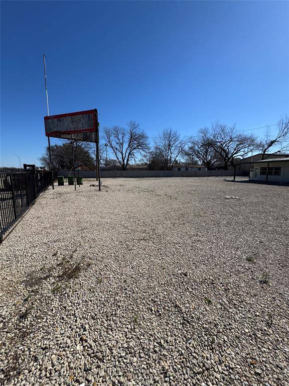 1301 N Us-175, Seagoville, TX 75159