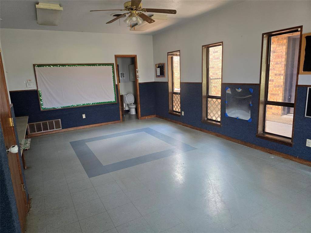 205 River North Boulevard #B, Stephenville, TX 76401