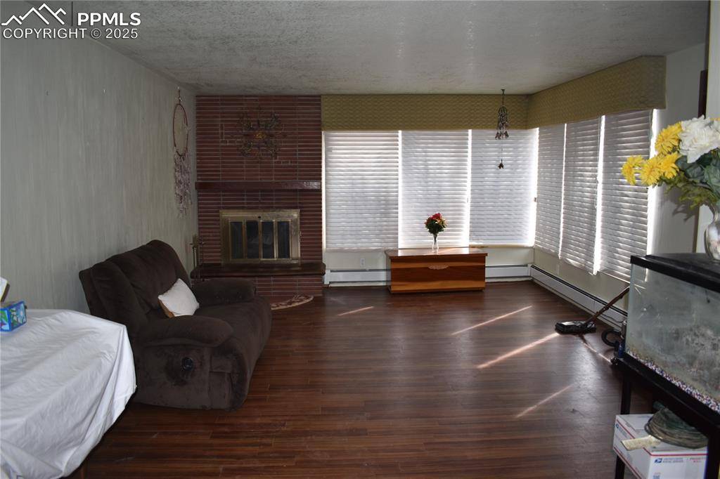 1006 Park AVE, La Junta, CO 81050