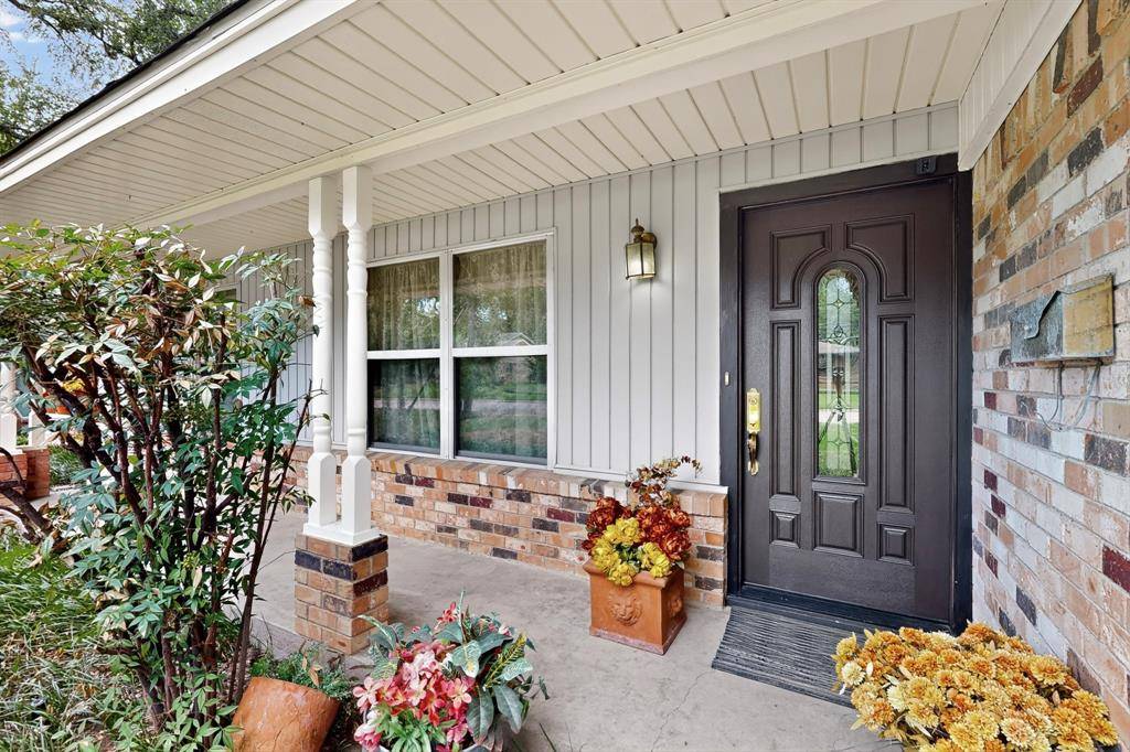 1802 Westminster Drive, Grand Prairie, TX 75050