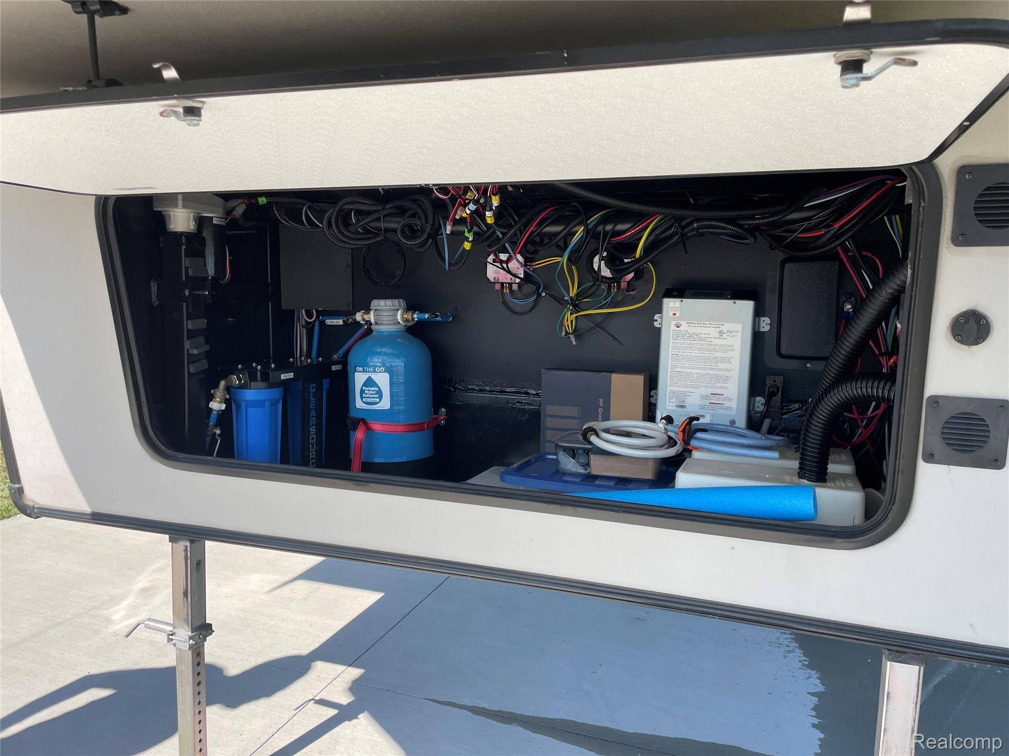 831 Main St, Au Gres, MI 48703