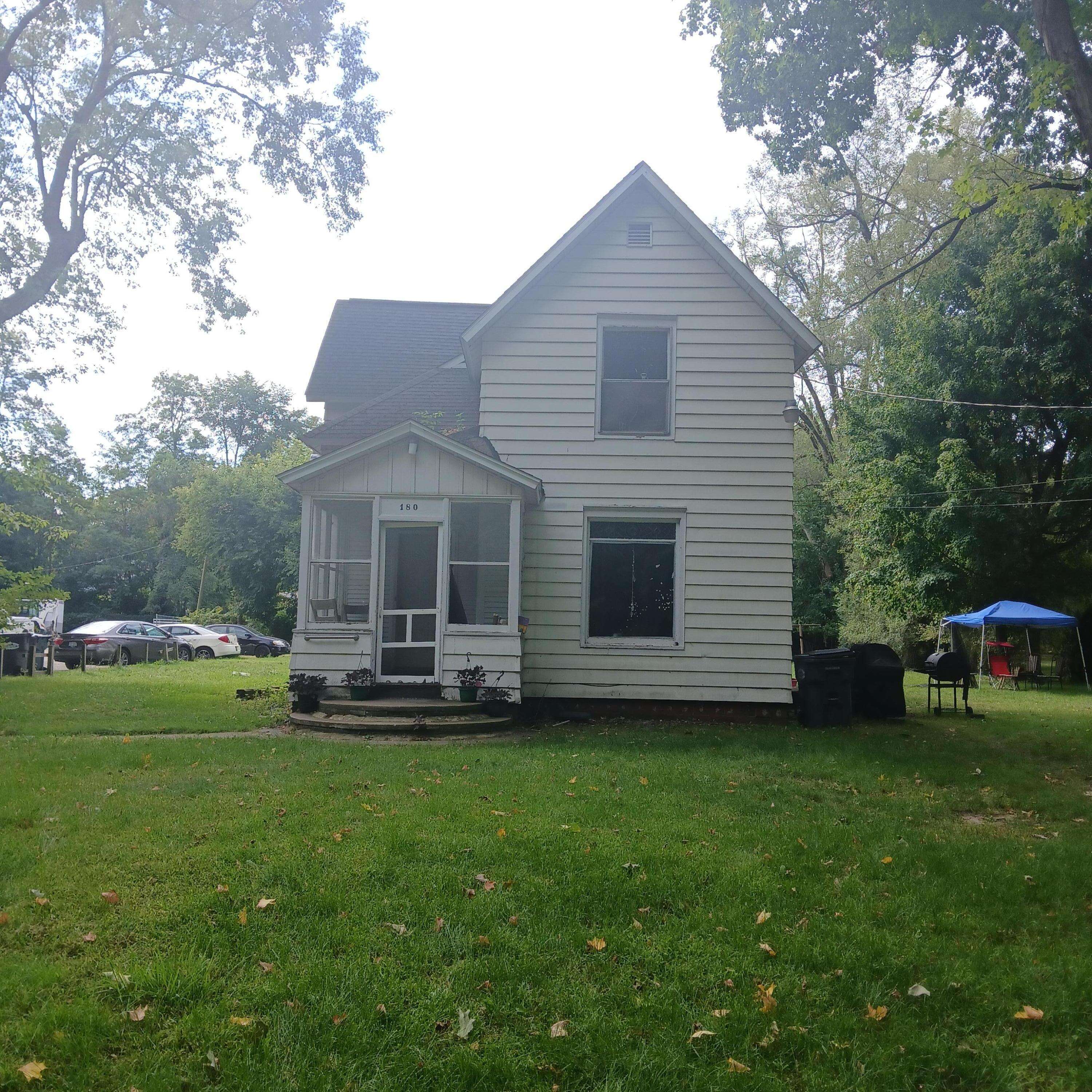 180 Emery AVE, Benton Twp, MI 49022