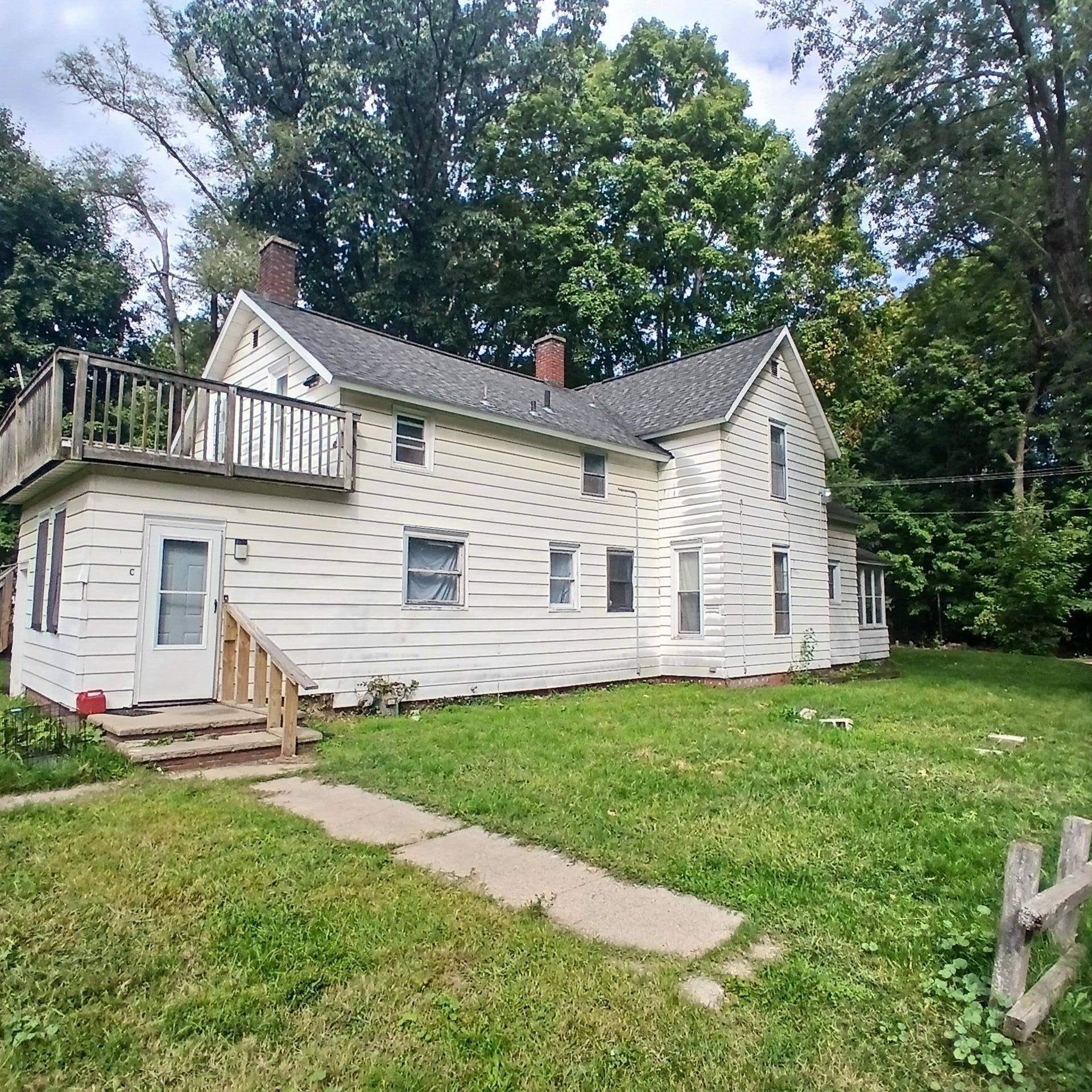 180 Emery AVE, Benton Twp, MI 49022