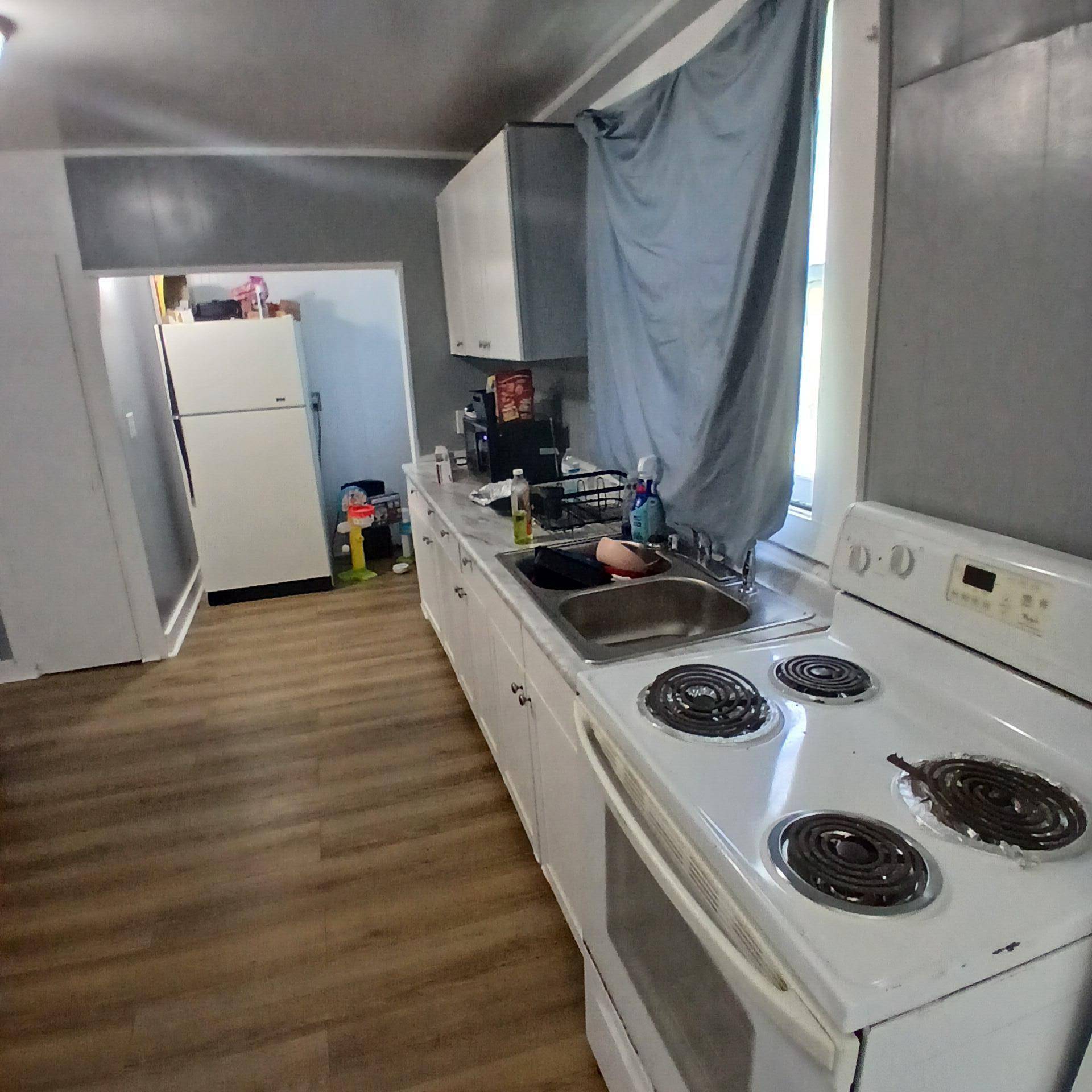 180 Emery AVE, Benton Twp, MI 49022