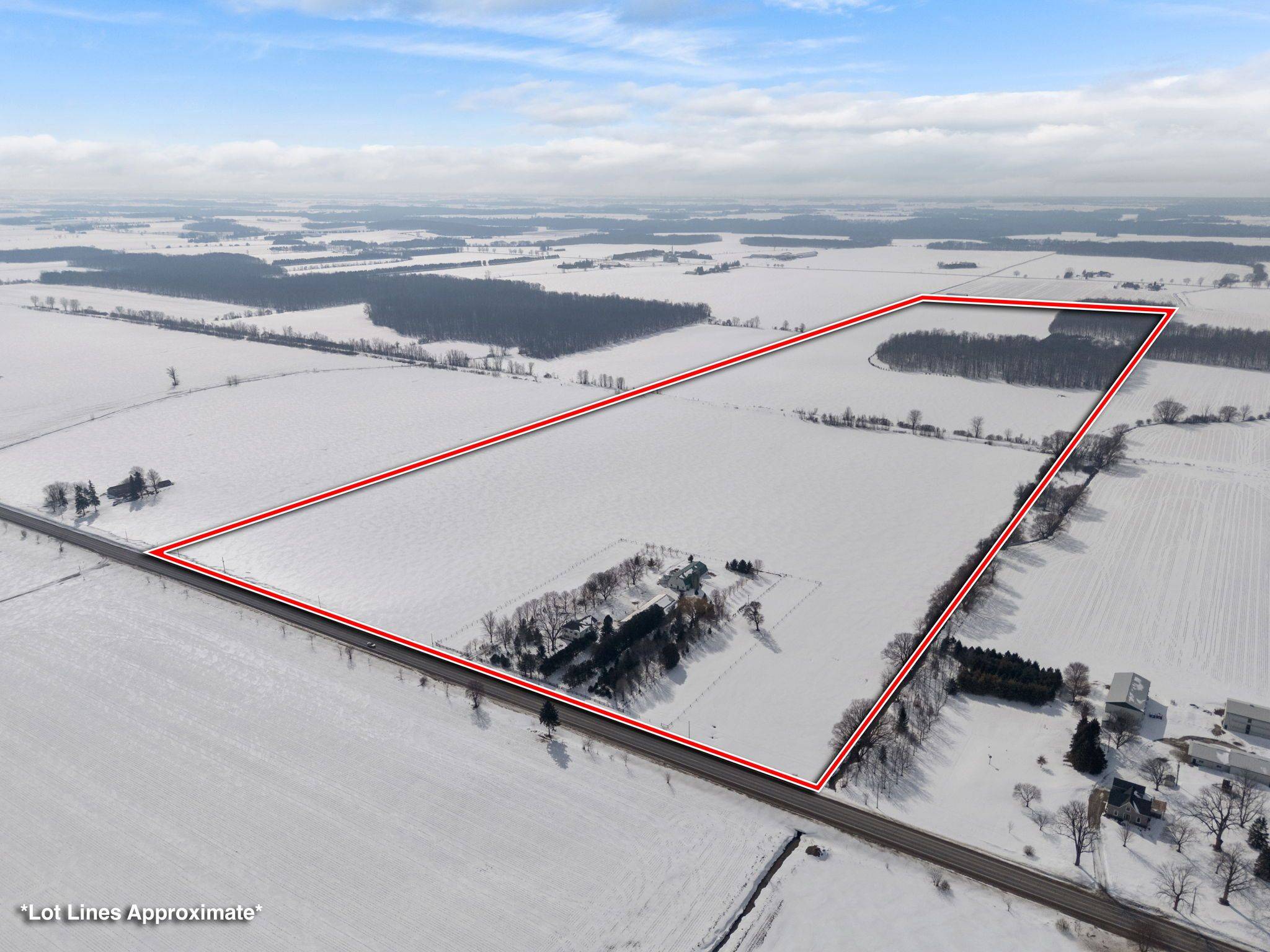 76651 London RD, Bluewater, ON N0M 1L0