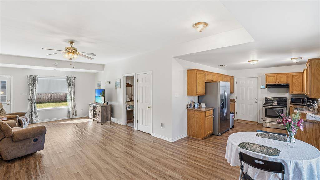 221 Private Road 8774, Ben Wheeler, TX 75754