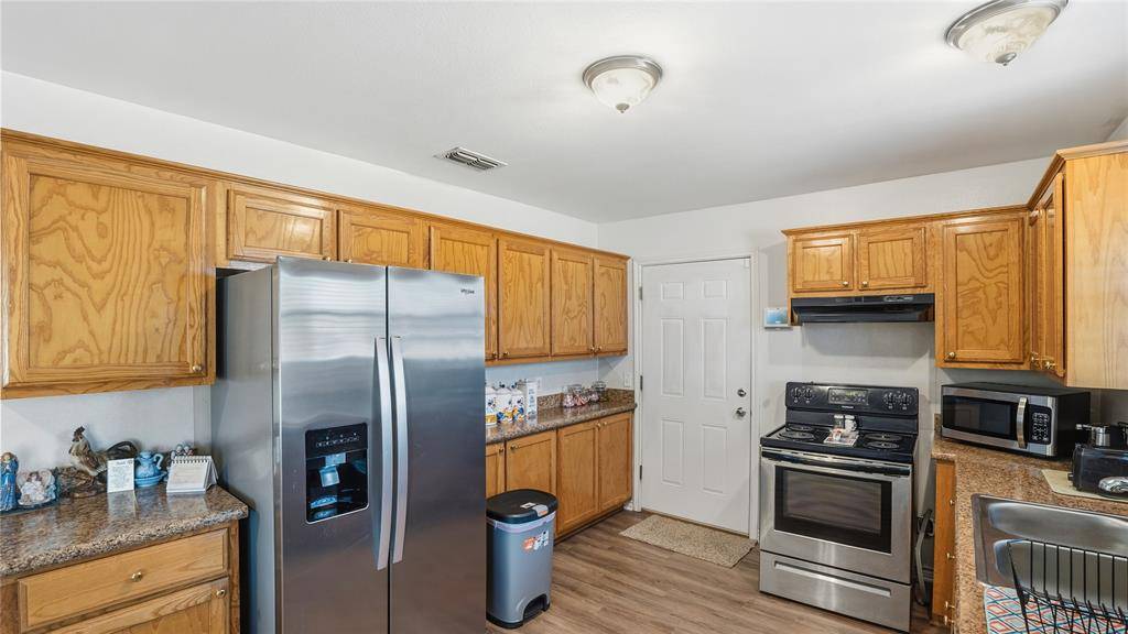 221 Private Road 8774, Ben Wheeler, TX 75754