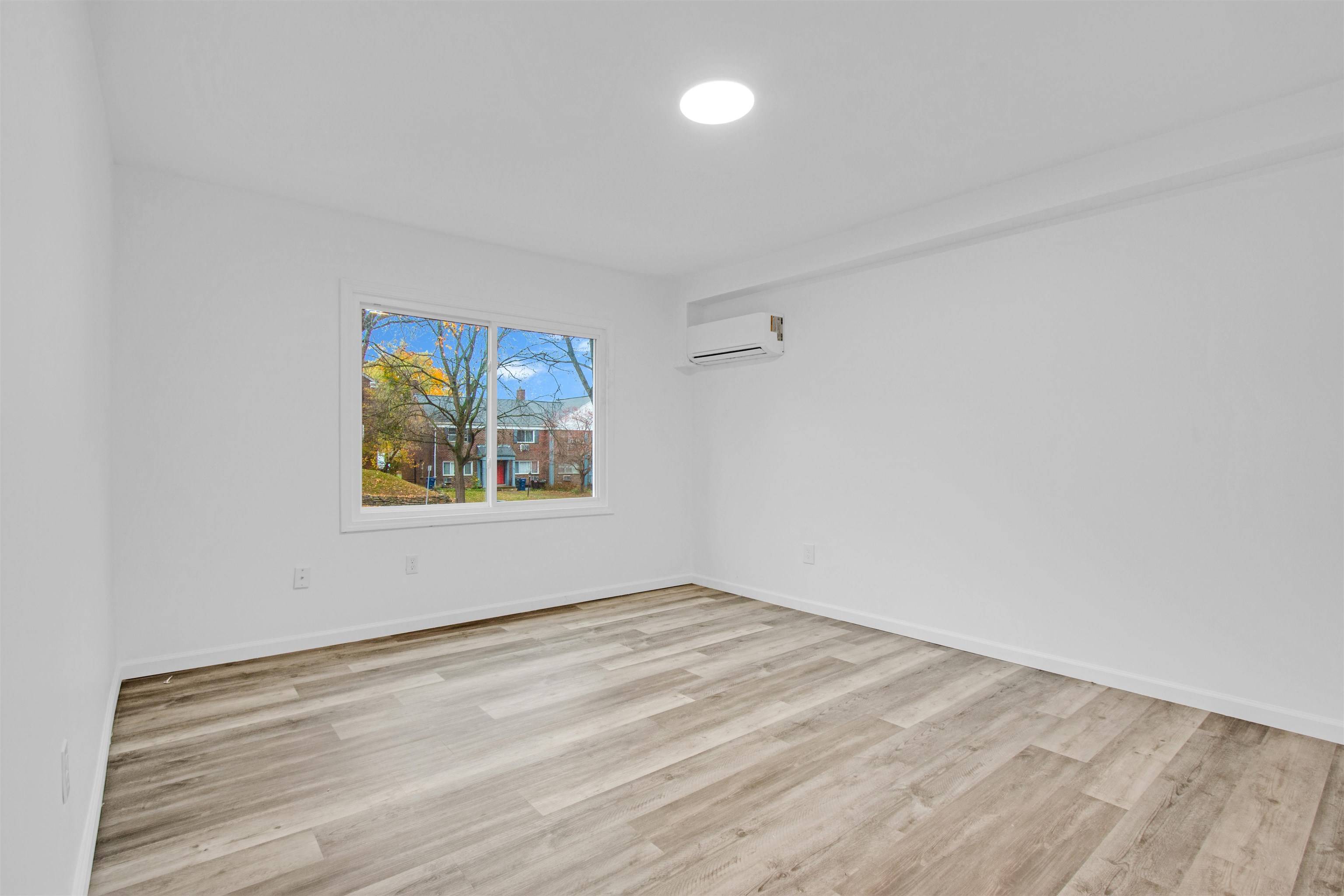 343 Sheffield Apt. A AVE, Flint, MI 48503