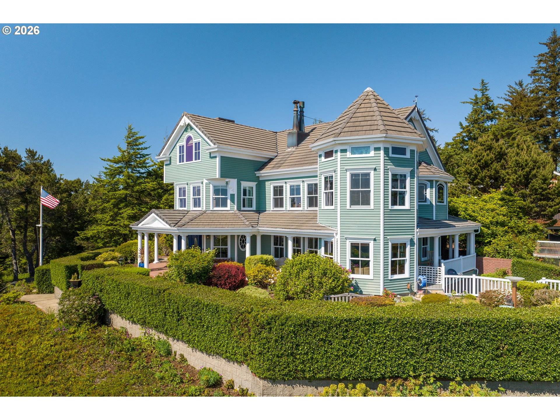 930 NW HIGHLAND DR, Waldport, OR 97394